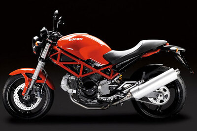 Ducati Monster 695