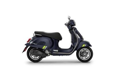 Vespa GTS 300 Super Tech (2023 - 24) nuova
