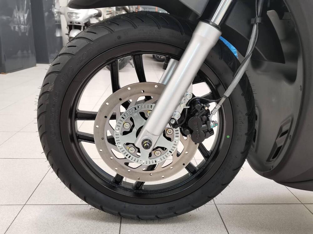 Kymco People 125i S (2021 - 25) (11)