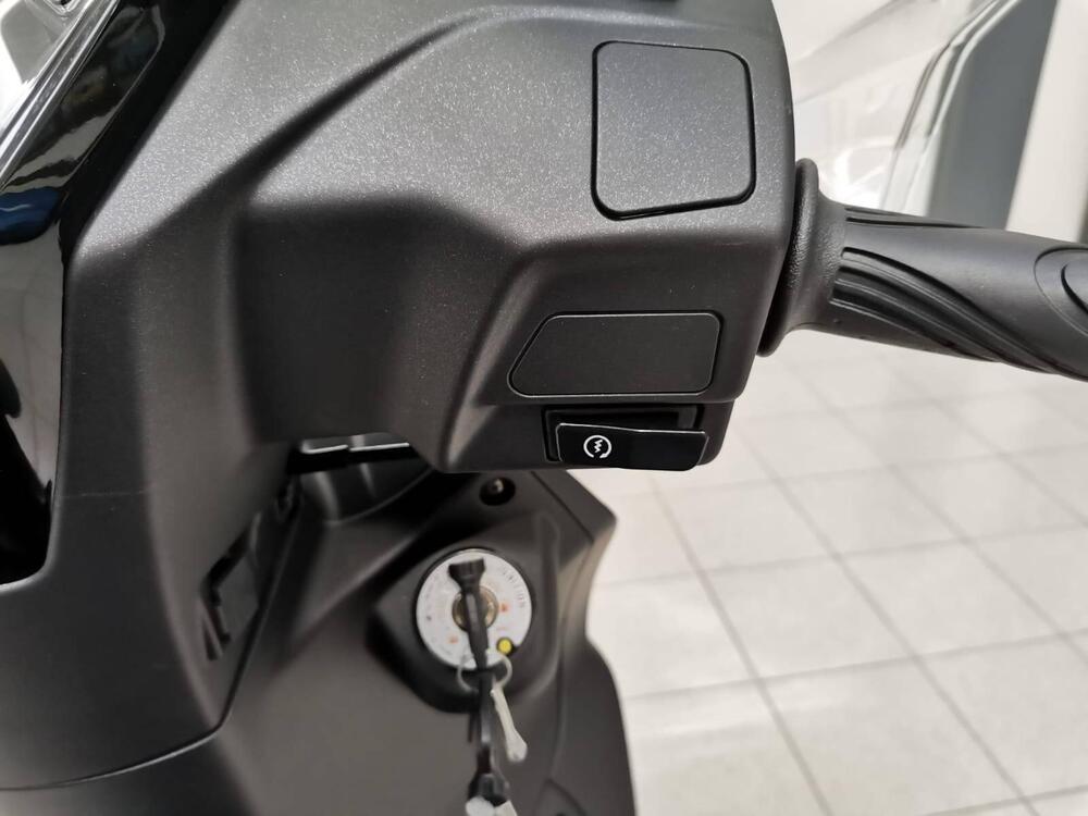 Kymco People 125i S (2021 - 25) (19)