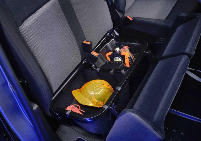 Fiat E-Scudo Furgone (14)