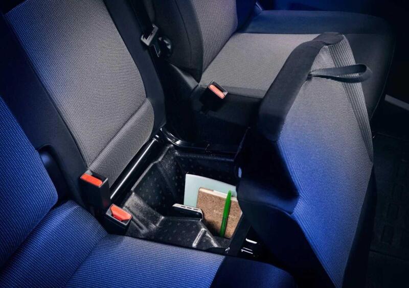 Fiat E-Scudo Furgone (15)
