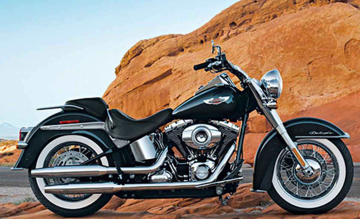 Harley-Davidson 1584 Deluxe (2007 - 08) - FLSTN