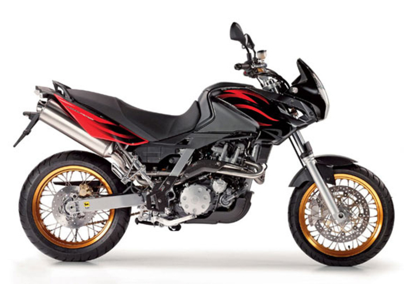 Aprilia Pegaso 650 Pegaso 650 Factory (2006 - 11)