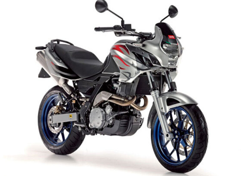 Aprilia Pegaso 650 Pegaso 650 Fun (2006 - 08)