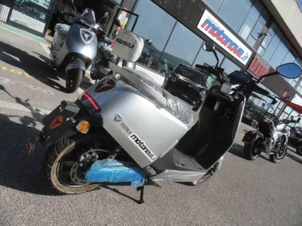 Yadea G5S (2022 - 25) (7)