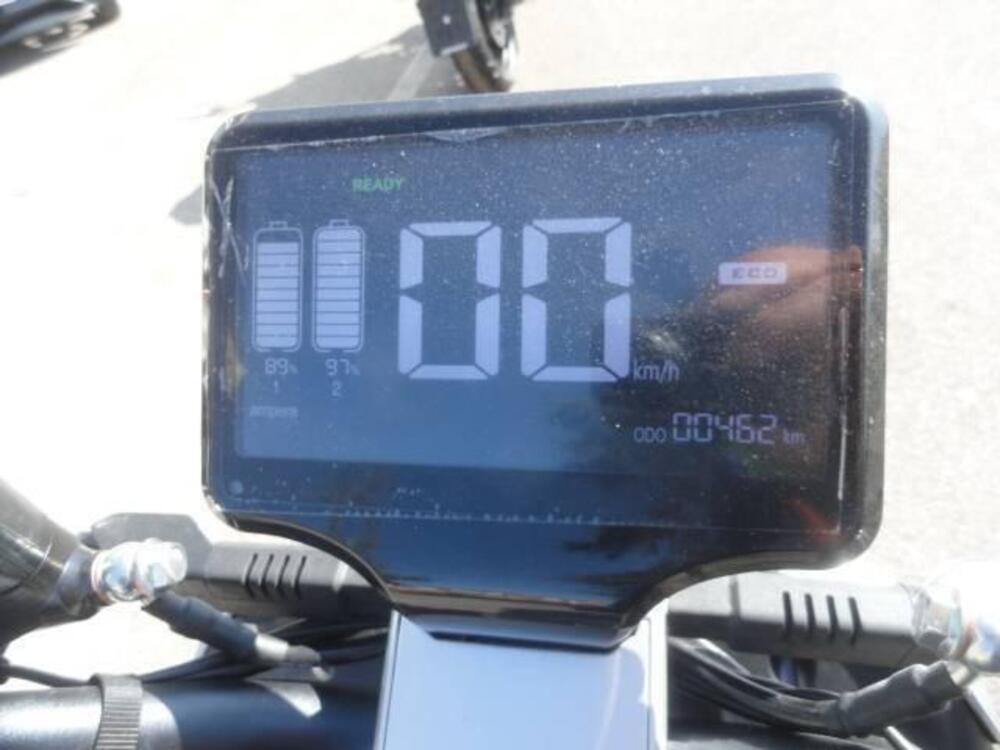 Yadea G5S (2022 - 25) (8)