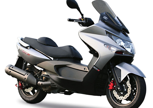 Kymco Xciting 500