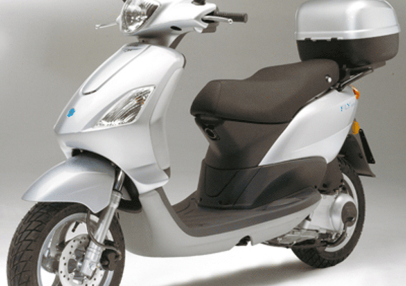 Piaggio Fly 100 Fly 100