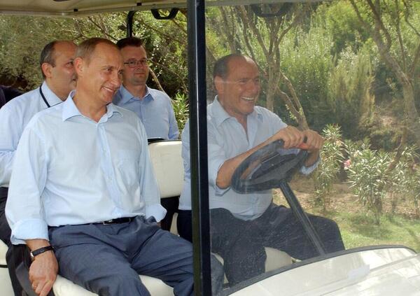 Davvero Berlusconi e Putin si sono scambiati dossier su automotive e petrolio? Altro che vodka e lambrusco...