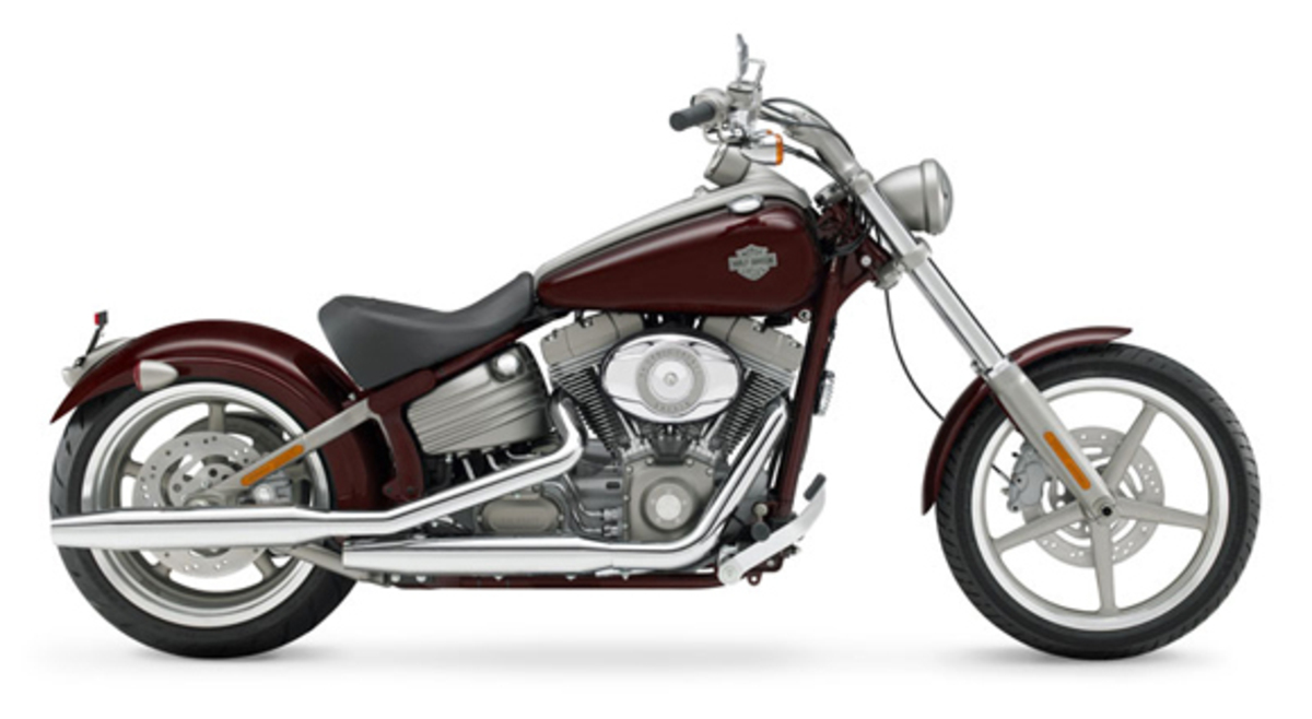 Harley-Davidson 1584 Rocker C (2009 - 11) - FXCWC