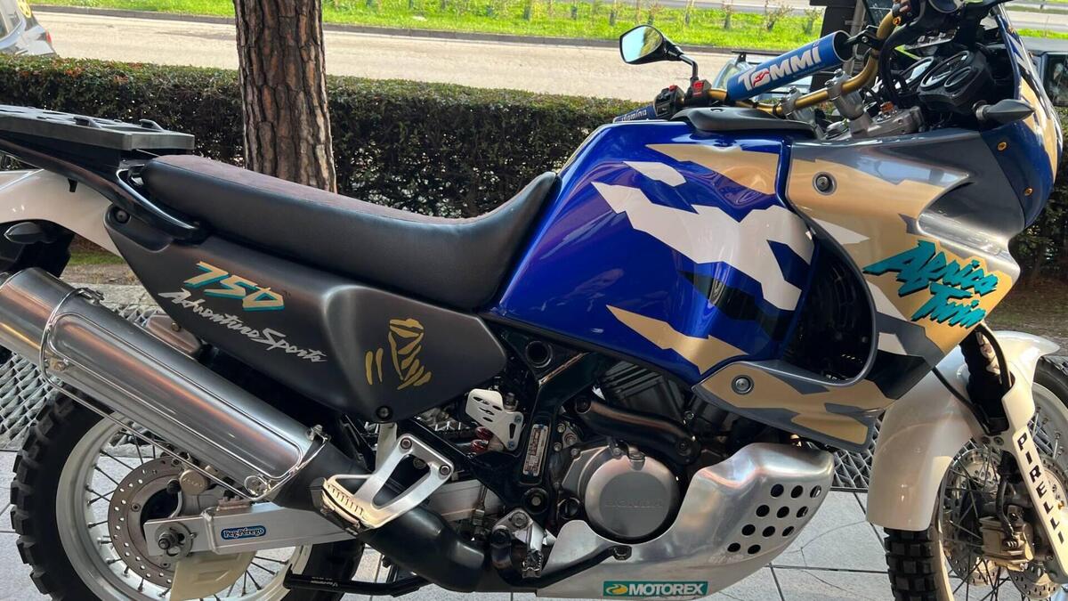 honda africa twin 750 usata