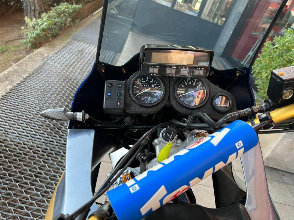 Honda Africa Twin XRV 750 (1993 - 95) (4)