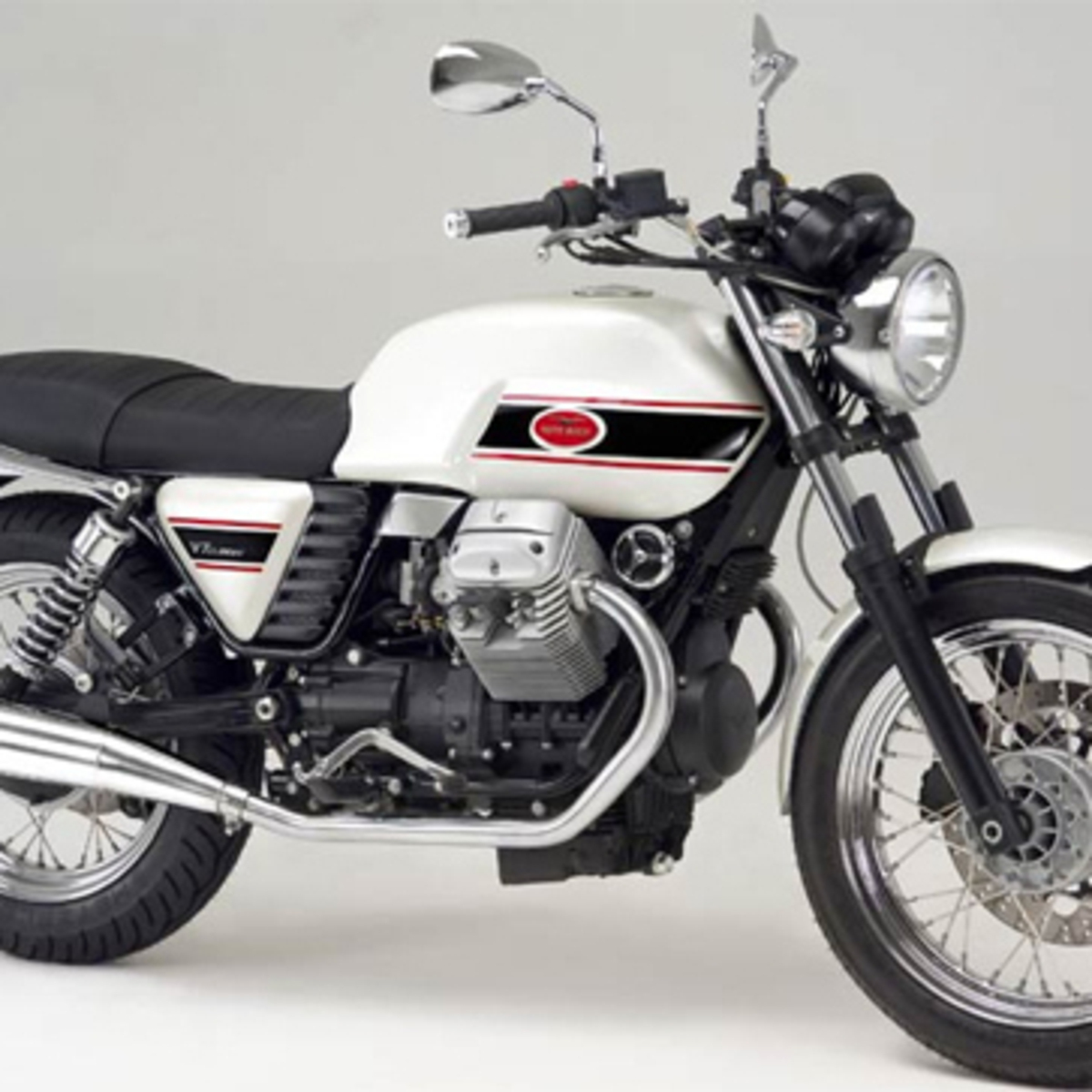 Moto Guzzi V7 Classic (2008 - 12)