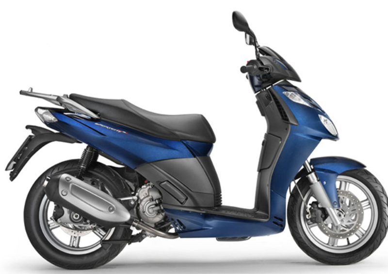 Aprilia Sportcity Cube 300 Sportcity Cube 300 (2008 - 13)