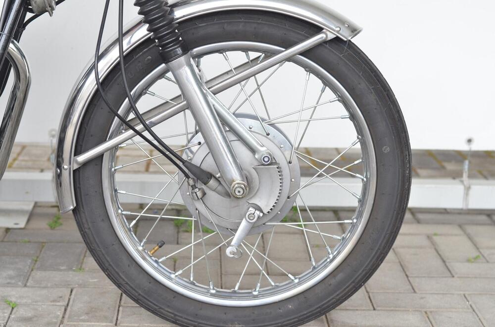 Gilera Arcore 150 (4)