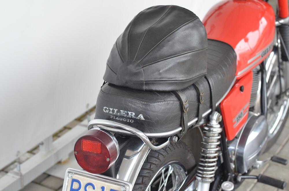 Gilera Arcore 150 (8)