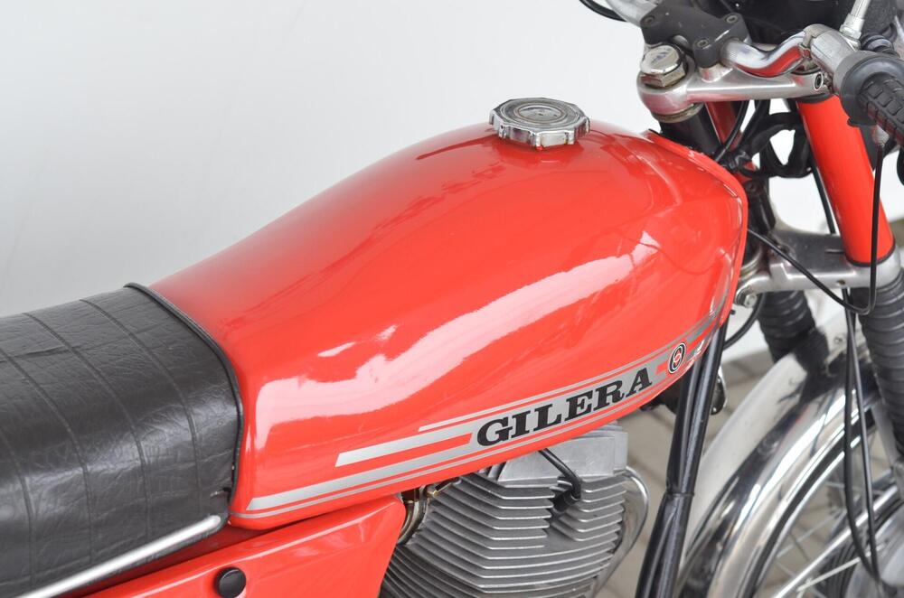 Gilera Arcore 150 (9)