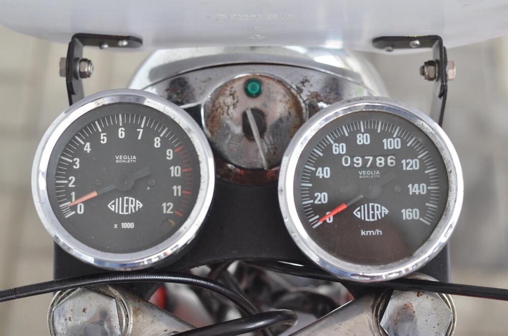 Gilera Arcore 150 (12)