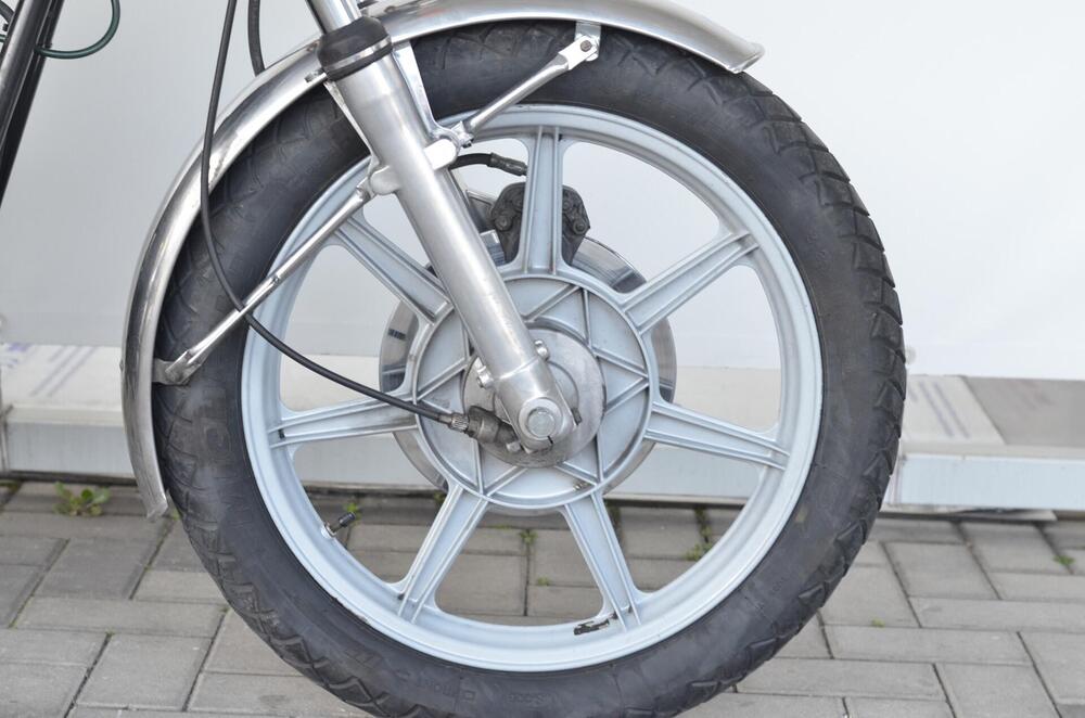 Moto Morini Tre e mezzo (4)