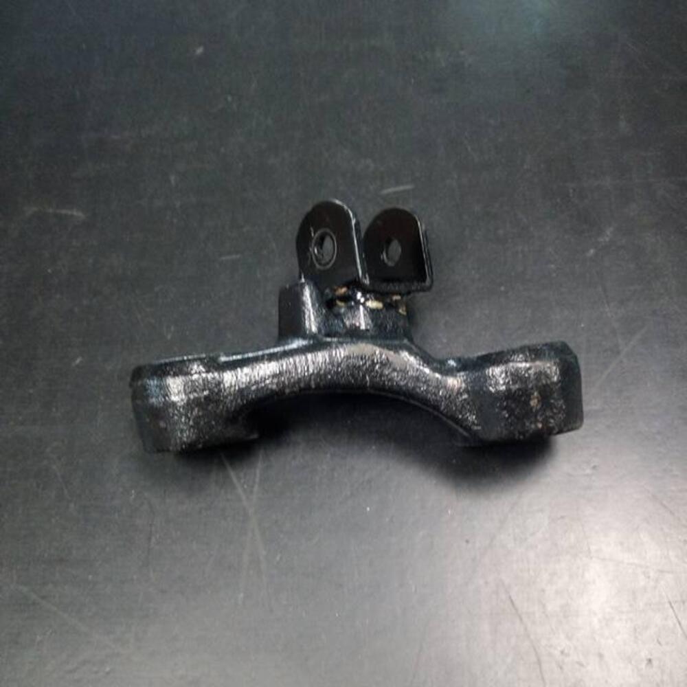 Supporto pedana XJ 750 Yamaha (2)