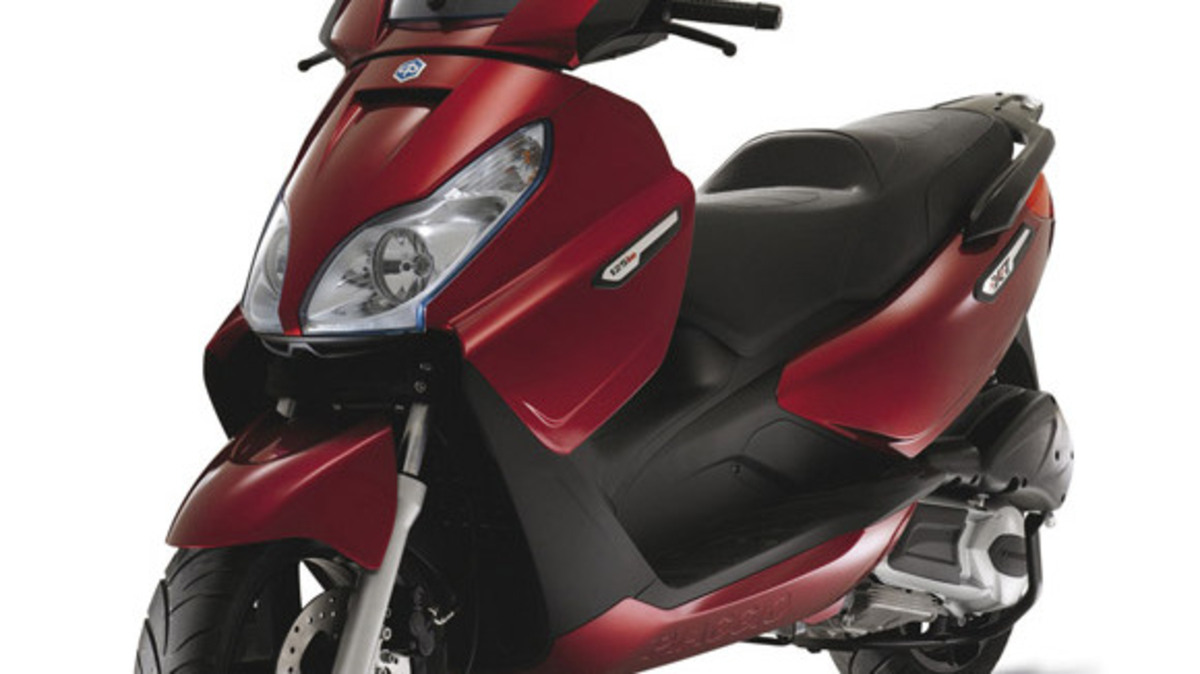 Piaggio X7 125 (2009 12), prezzo e scheda tecnica