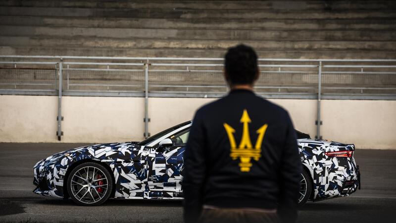 Maserati GranCabrio: foto ufficiali, ma in livrea camo