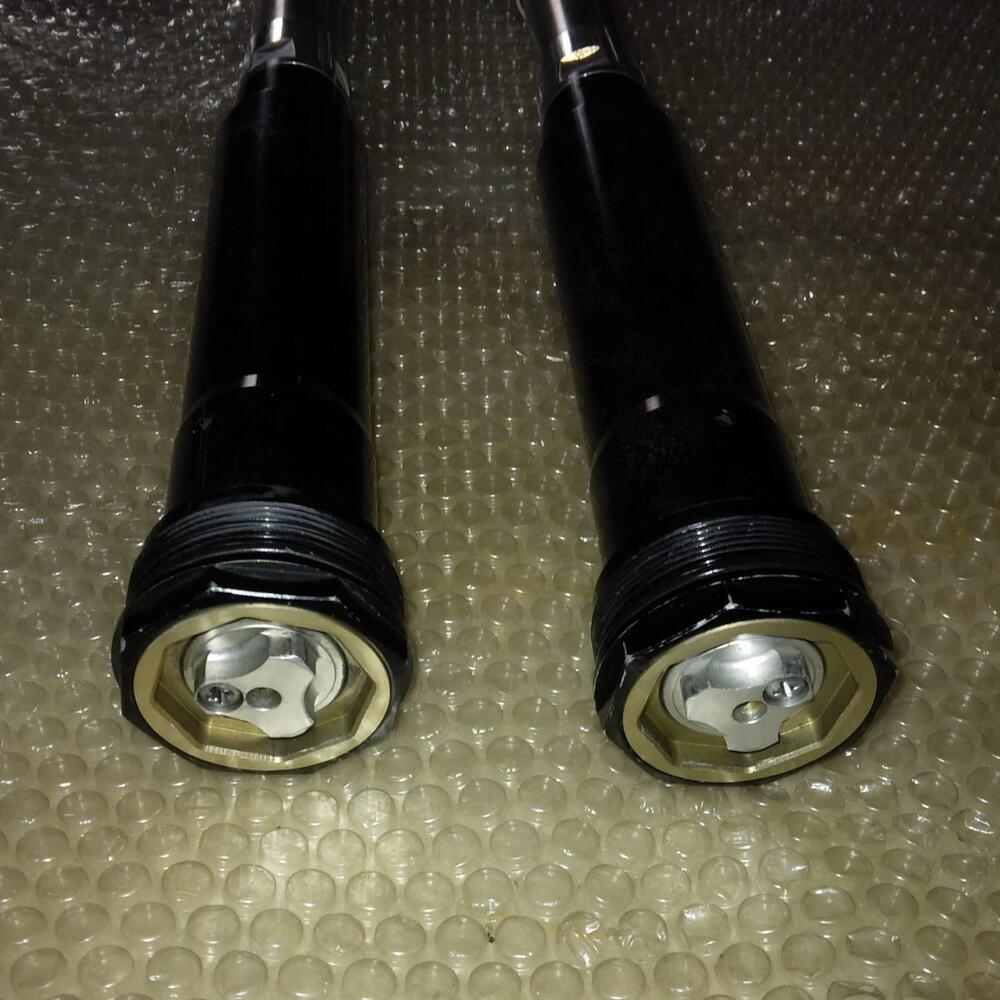 Marzocchi cartucce chiuse 48 per Beta Racing (3)