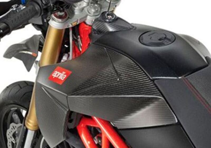 Aprilia Dorsoduro 750 Dorsoduro 750 Factory ABS (2010 - 13) (4)