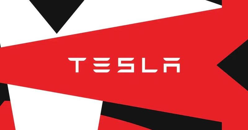 Questa volta sono guai per Tesla: autopilot sotto indagine criminale