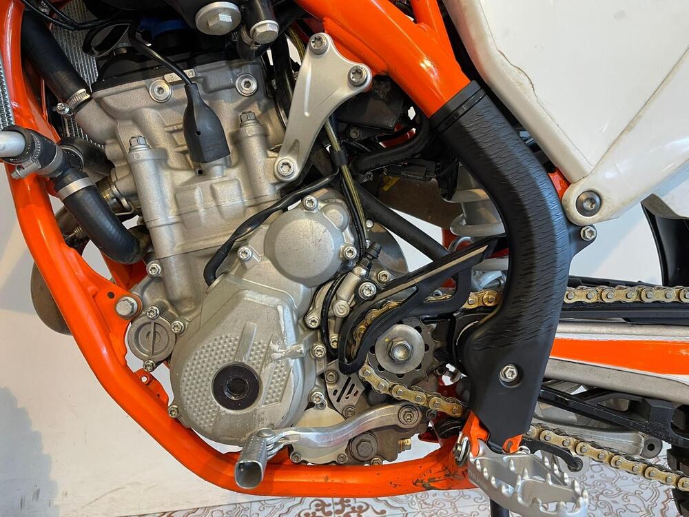 KTM 250 SX-F (2022) (5)