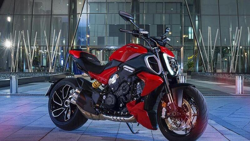 Cambia in tutto la nuova Ducati Diavel V4 2023