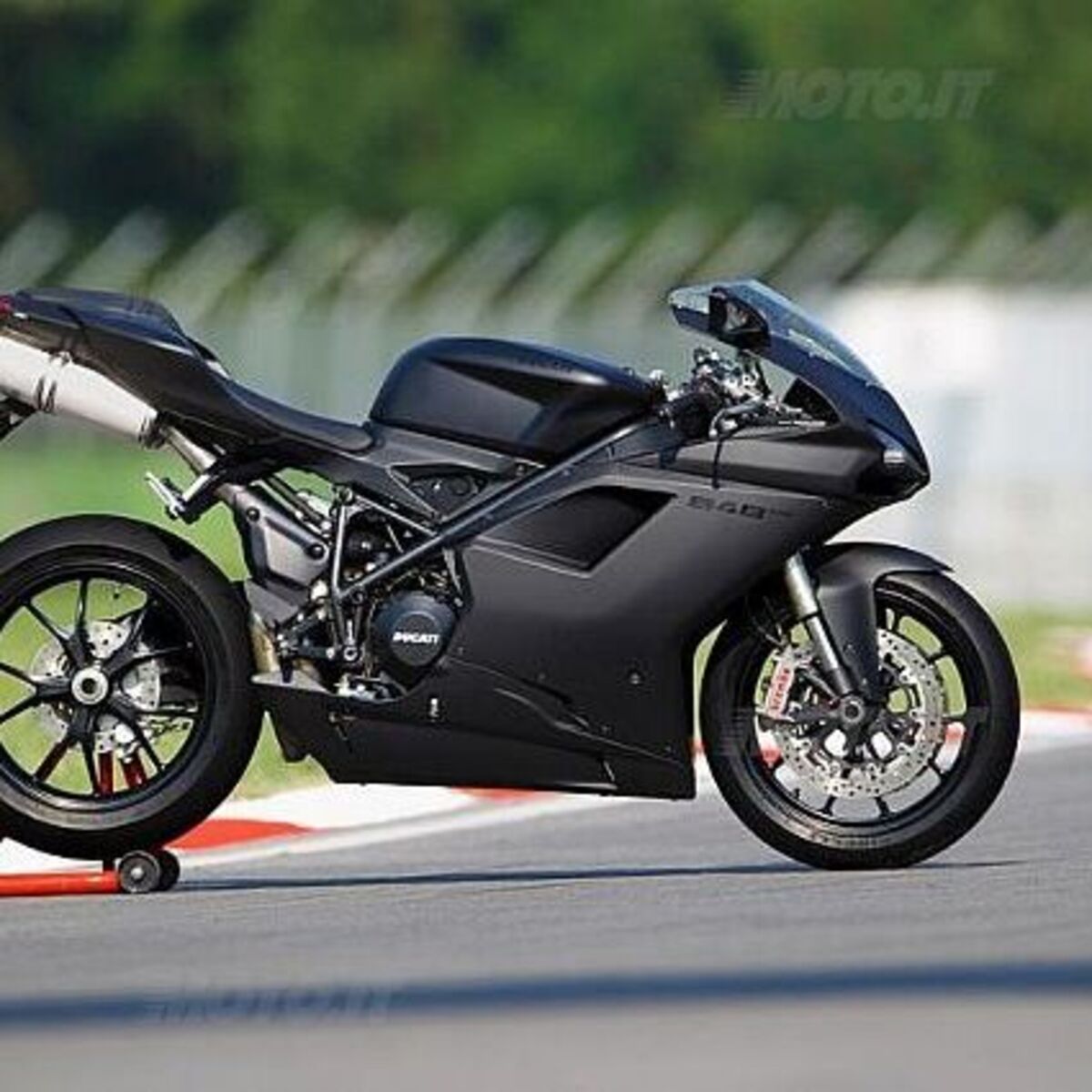 Ducati 848 EVO (2010 - 12)