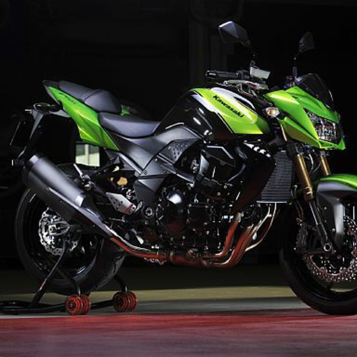 Kawasaki Z 750 R ABS (2011 - 12)