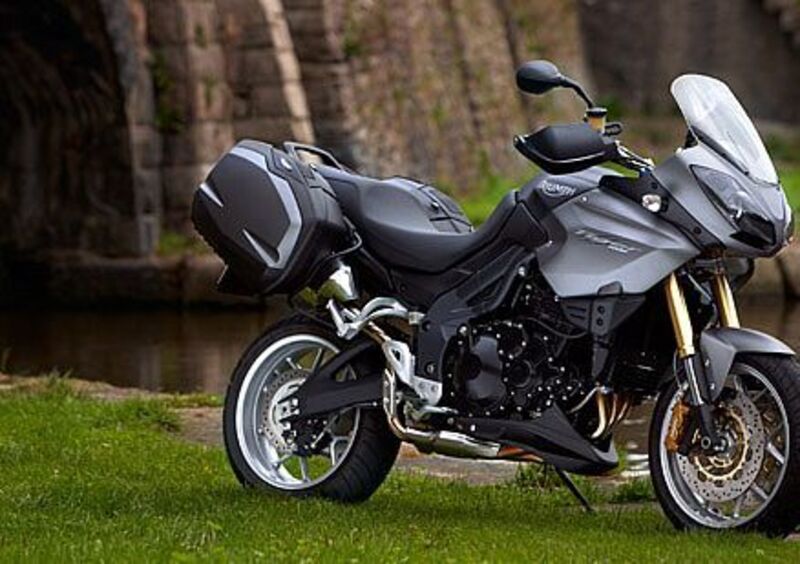 Triumph Tiger 1050 Tiger 1050 SE ABS (2006 - 13)