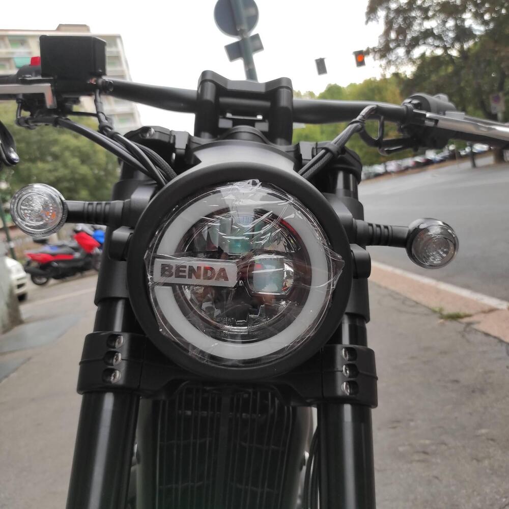 Keeway Motor V302 C (2022 - 25) (5)