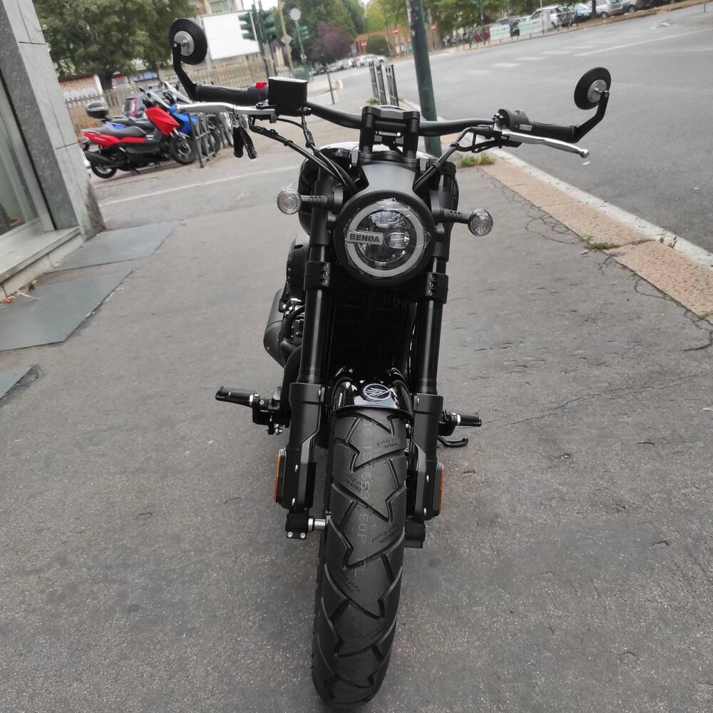 Keeway Motor V302 C (2022 - 25) (6)