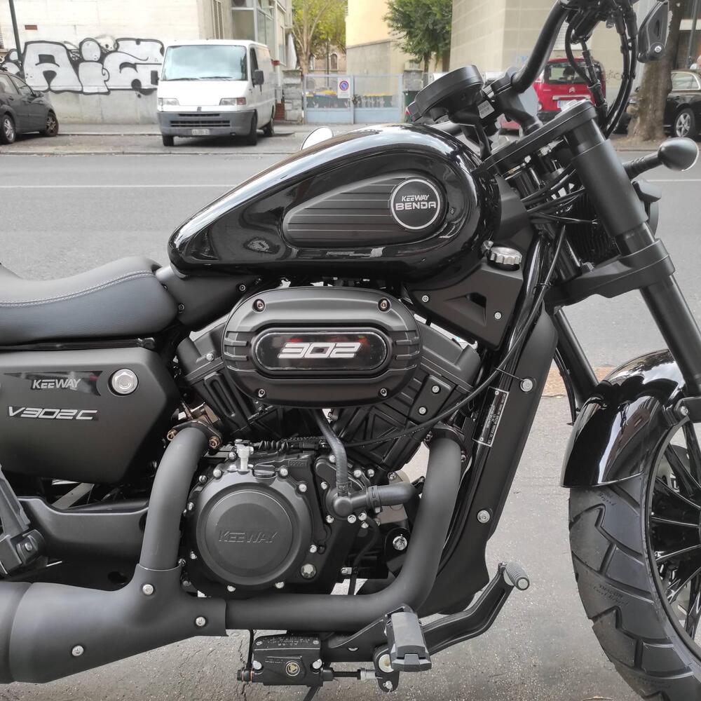Keeway Motor V302 C (2022 - 25) (11)