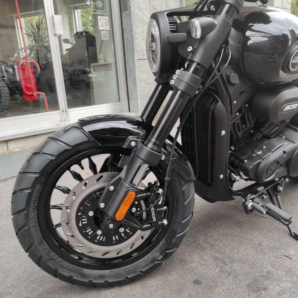 Keeway Motor V302 C (2022 - 25) (9)