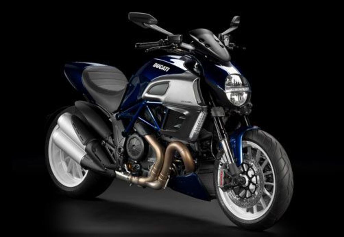 Ducati Diavel 1200 (2010 - 13)