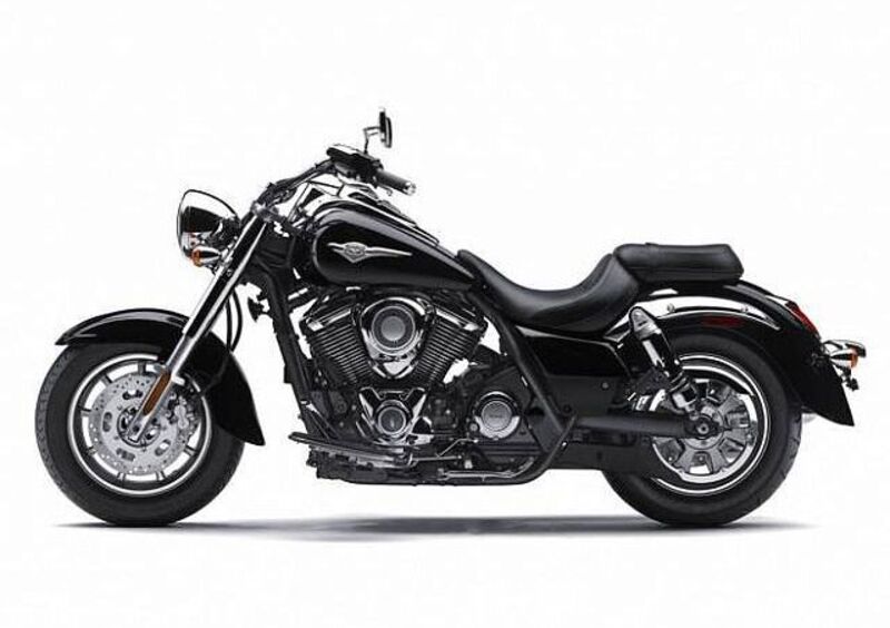 Kawasaki Vulcan VN 1700 Vulcan VN 1700 Classic ABS (2010 - 12) (2)