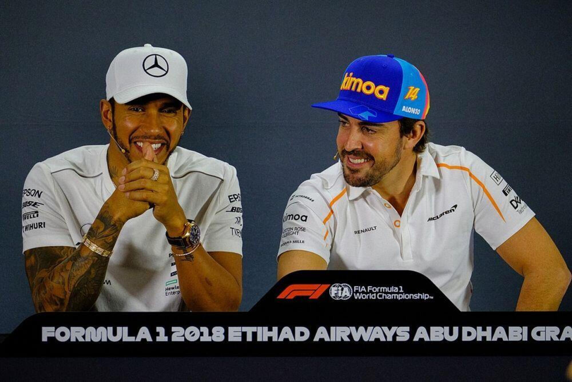Fernando Alonso e Lewis Hamilton