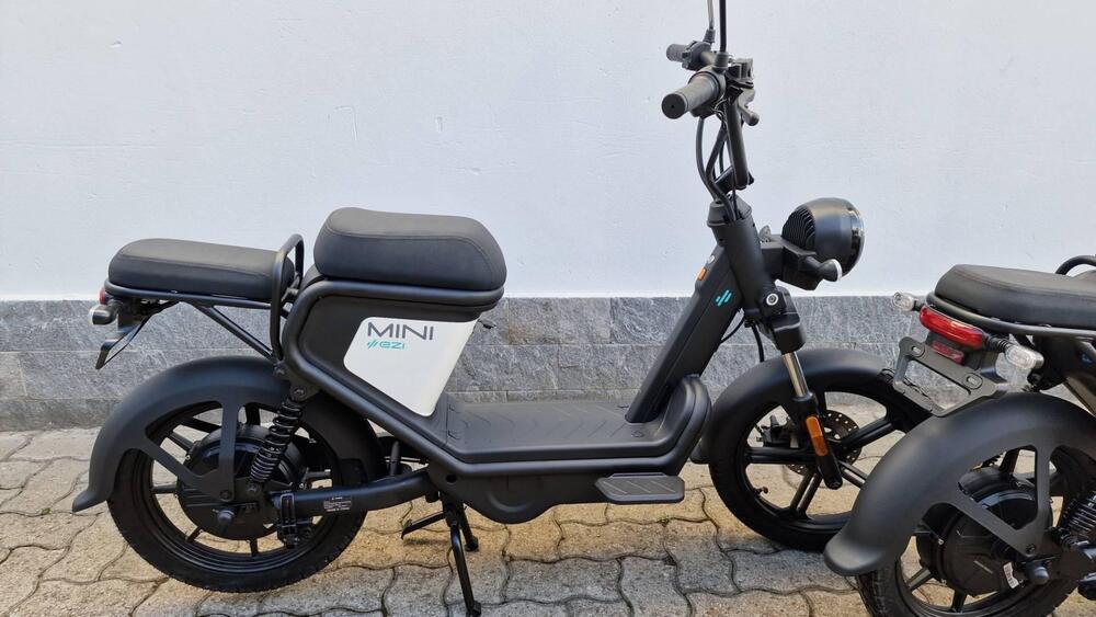 E-ZI Mini MS (2023 - 25) (2)