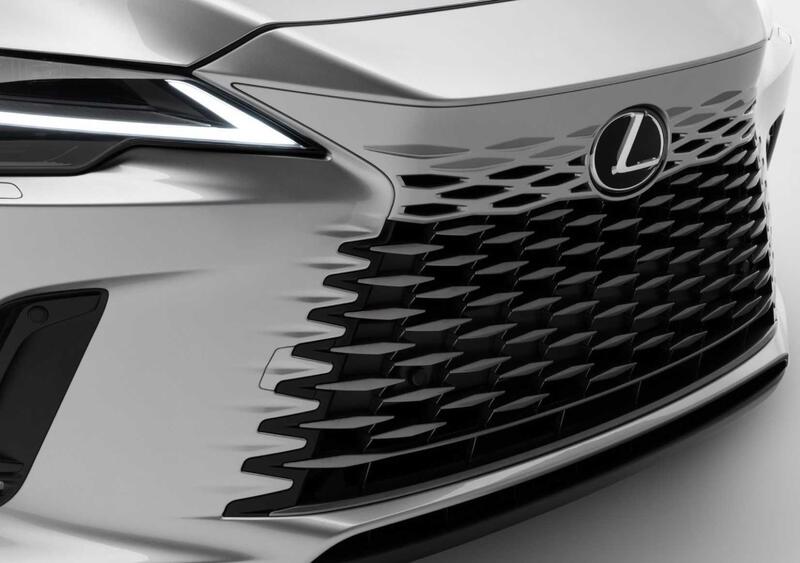 Lexus RX (2022-->>) (14)