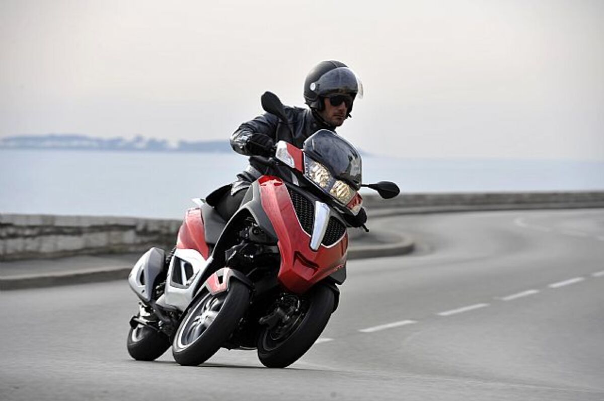 Piaggio Mp3 Yourban 125 NRL (2011 - 12)