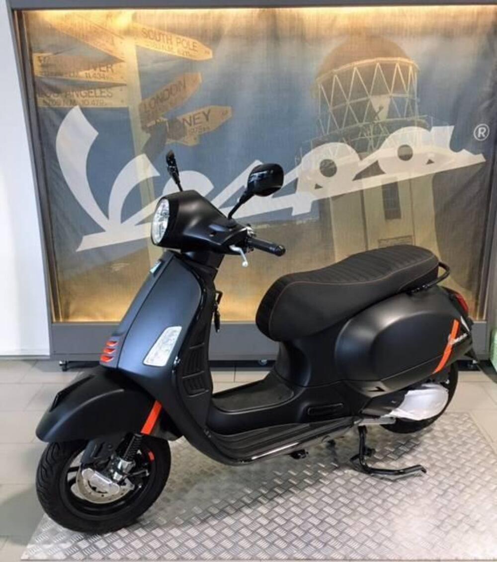 Vespa GTS 310 Supersport (2025) (2)