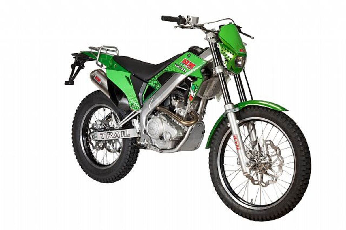 HM Locusta 200 (2011 - 16)