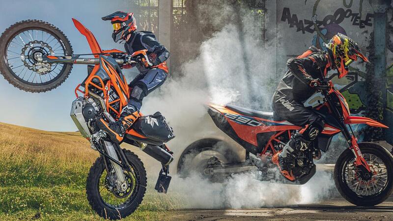 KTM aggiorna al m.y. 2023 le LC4 690 Enduro R e 690 SMC R