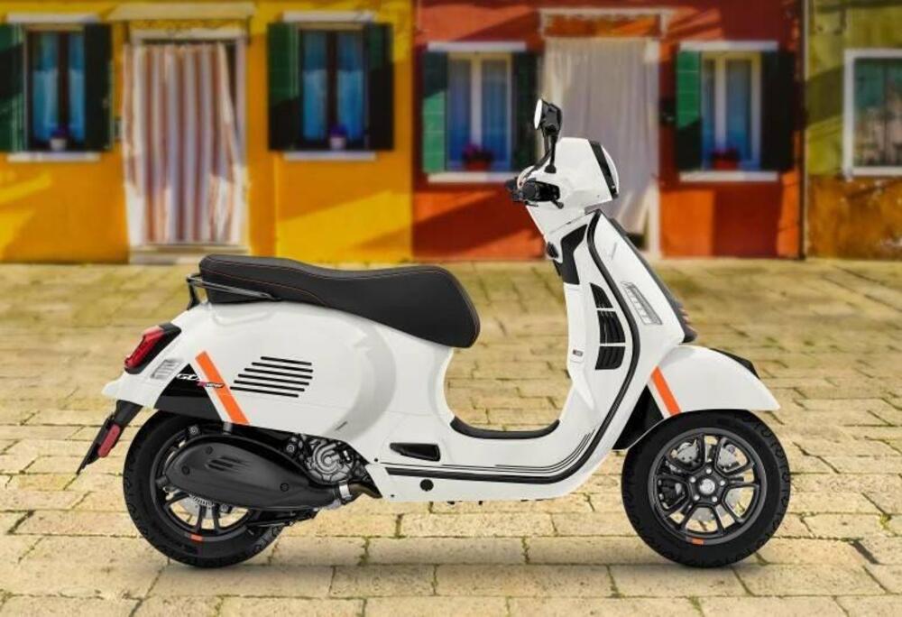 Vespa GTS 310 Supersport (2025) (2)