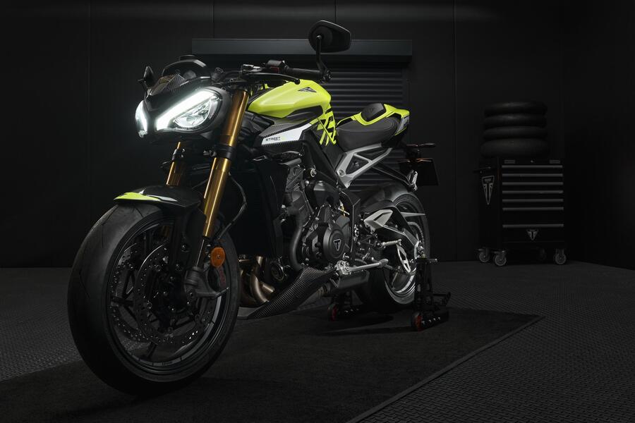 Triumph Street Triple 2023 - immagine 6